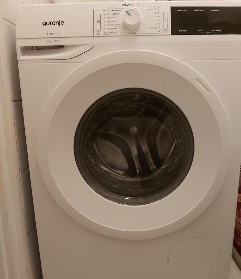 Lara Apartman Debrecen Eksteriør bilde